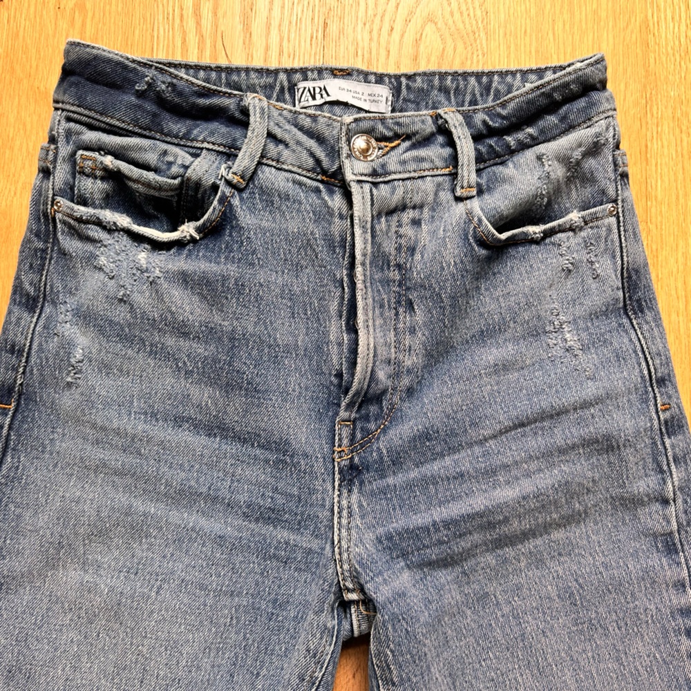 ZARA STRAIGHT LEG HIGH RISE JEANS USA 2 - Picture 5 of 5